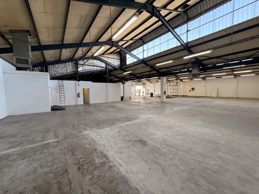 To Let Commercial Property for Rent in Parow Industrial Western Cape